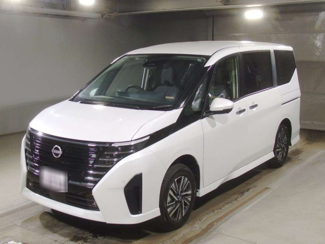 NISSAN SERENA 2025