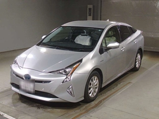TOYOTA PRIUS 2017