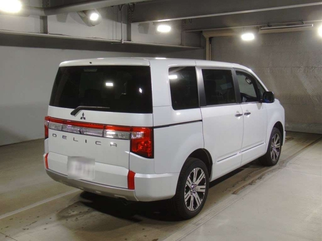 MITSUBISHI DELICA D5 2024