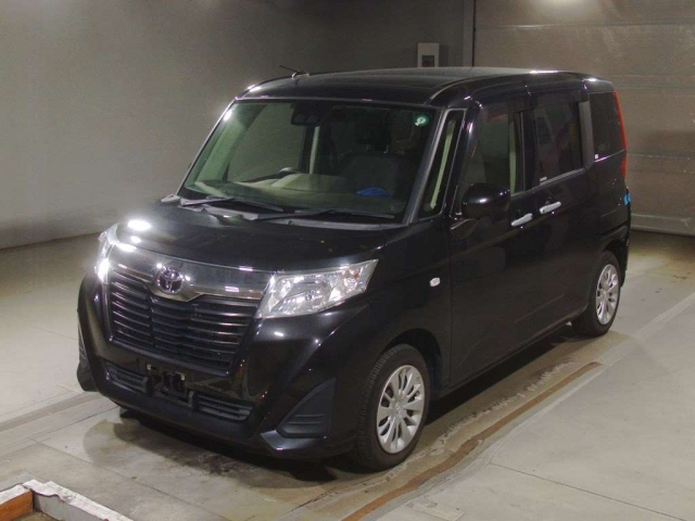 TOYOTA ROOMY 2019