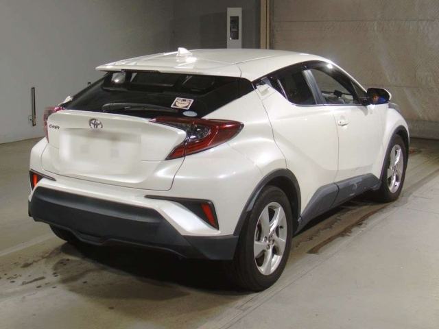 TOYOTA C-HR 2019