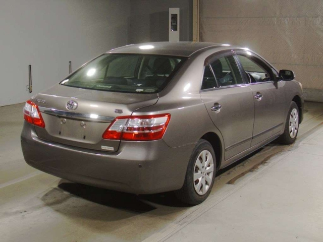 TOYOTA PREMIO 2010