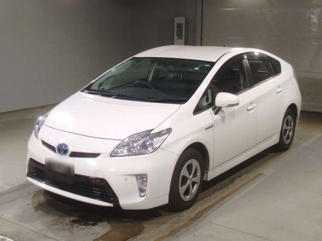 TOYOTA PRIUS 2014