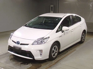 TOYOTA PRIUS 2014