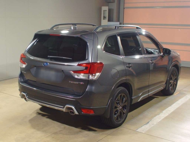 SUBARU FORESTER 2021