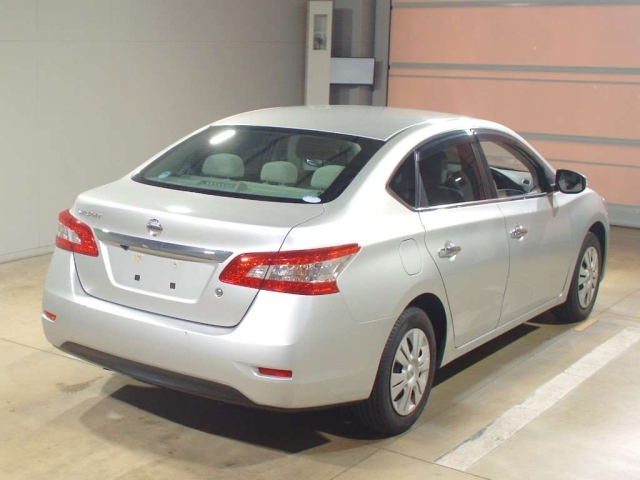 NISSAN SYLPHY 2015