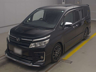 TOYOTA VOXY 2015
