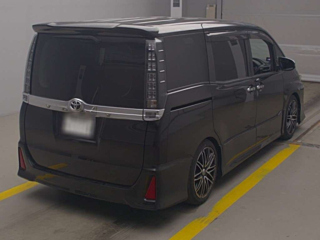 TOYOTA VOXY 2015