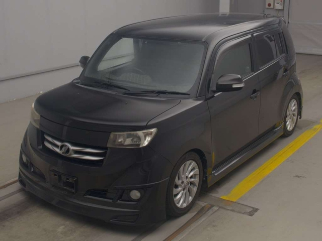 TOYOTA BB 2008