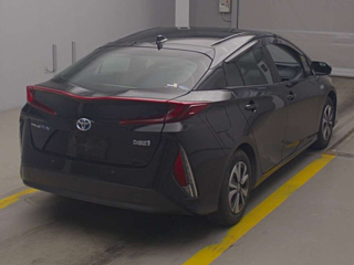 TOYOTA PRIUS PHV 2021