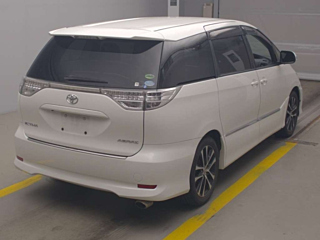 TOYOTA ESTIMA 2012