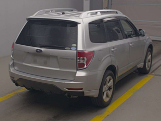SUBARU FORESTER 2010