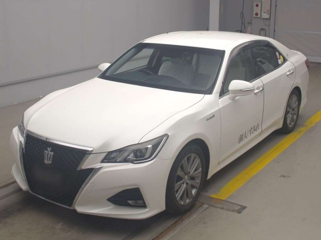 TOYOTA CROWN 2016