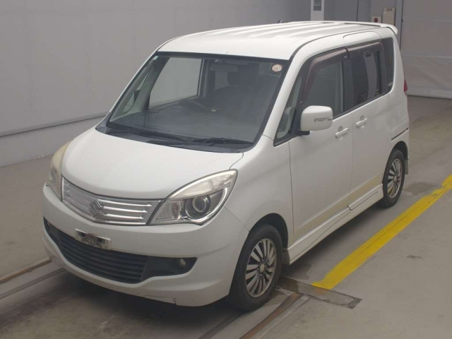 SUZUKI SOLIO 2011