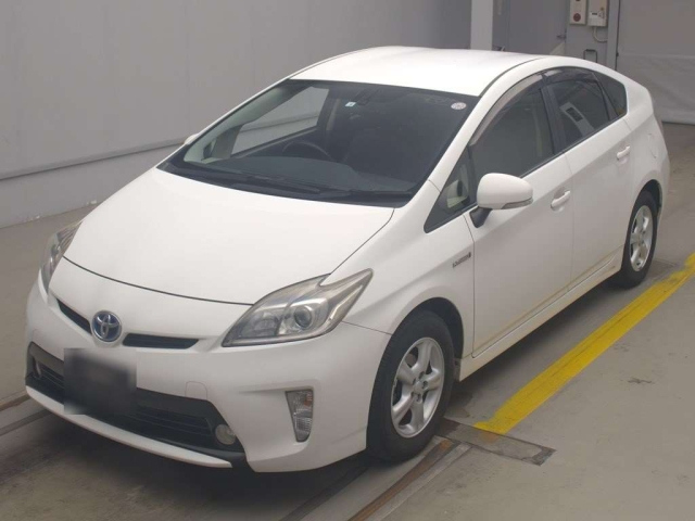 TOYOTA PRIUS 2012