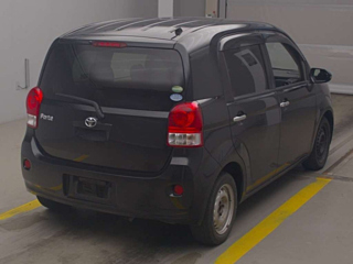 TOYOTA PORTE 2017