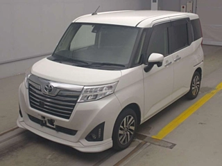 TOYOTA ROOMY 2018