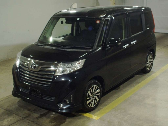 TOYOTA ROOMY 2020