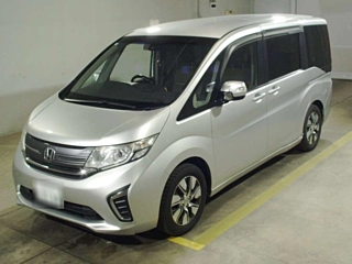 HONDA STEP WAGON 2015