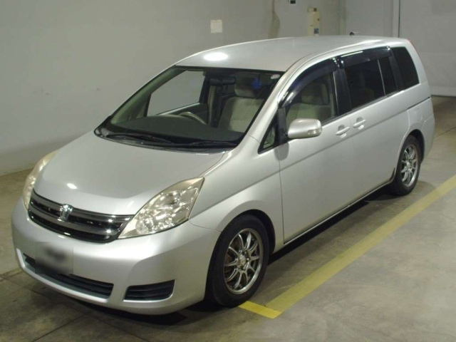 TOYOTA ISIS 2009