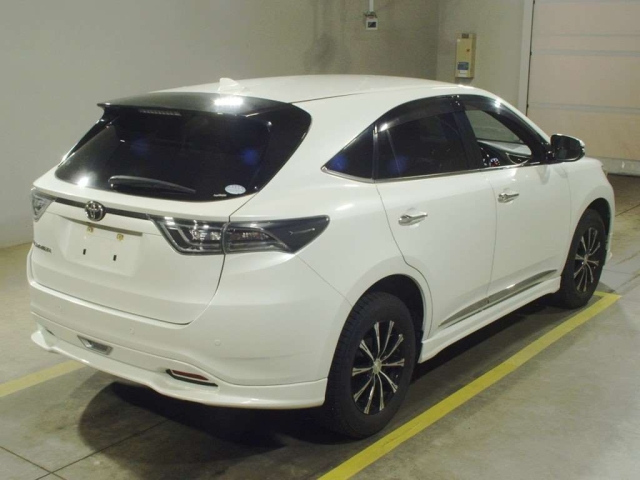 TOYOTA HARRIER 2016