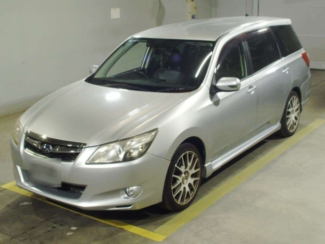 SUBARU EXIGA 2012