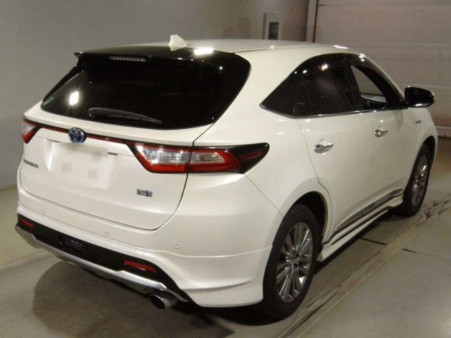 TOYOTA HARRIER 2019