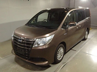 TOYOTA NOAH 2015