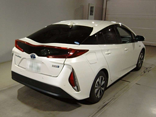 TOYOTA PRIUS PHV 2019