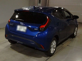 TOYOTA AQUA 2023