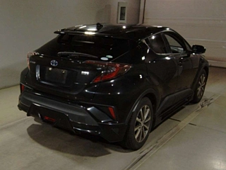 TOYOTA C-HR 2017