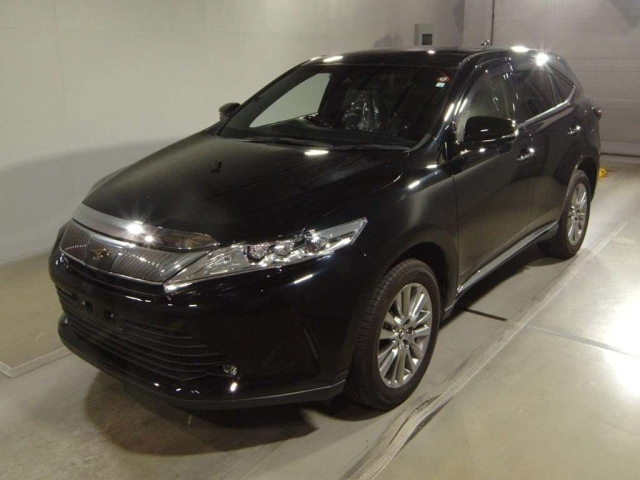 TOYOTA HARRIER 2018