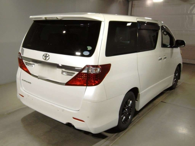 TOYOTA ALPHARD 2012