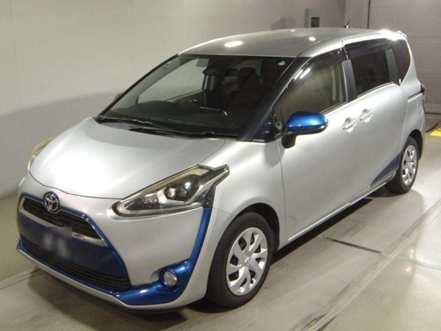 TOYOTA SIENTA 2016