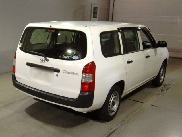 TOYOTA PROBOX 2018