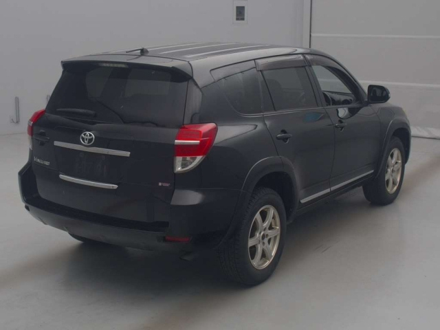 TOYOTA VANGUARD 2013