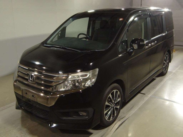 HONDA STEP WAGON 2012