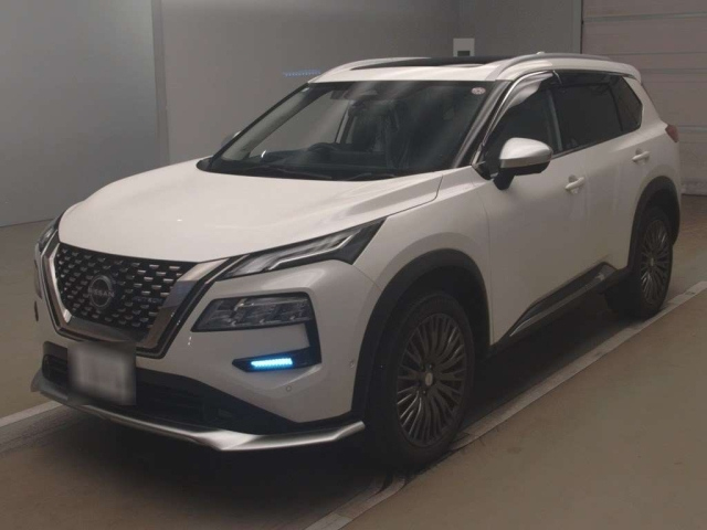 NISSAN X-TRAIL 2023