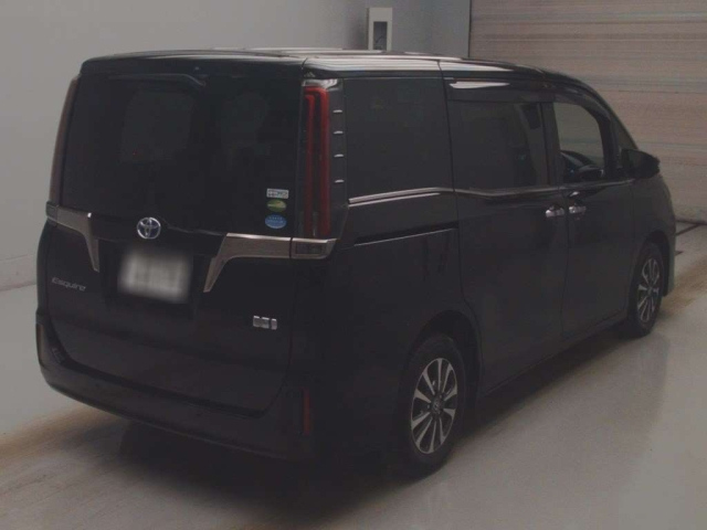 TOYOTA ESQUIRE 2021