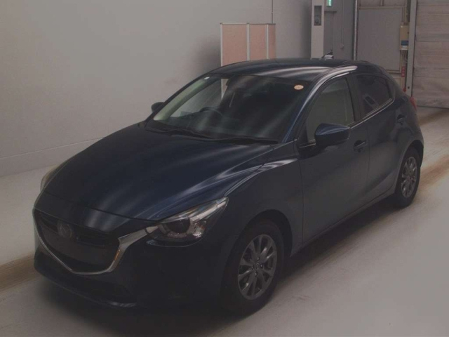MAZDA DEMIO 2018