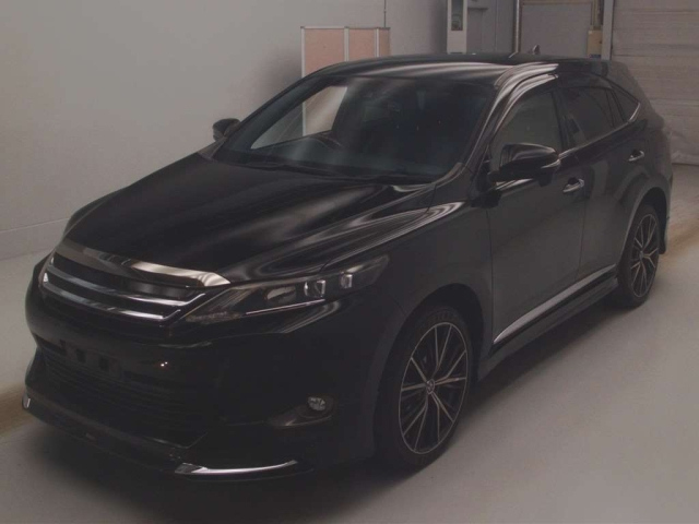 TOYOTA HARRIER 2013