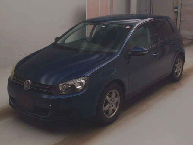 VOLKSWAGEN GOLF 2010