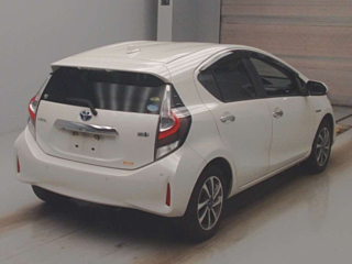 TOYOTA AQUA 2020