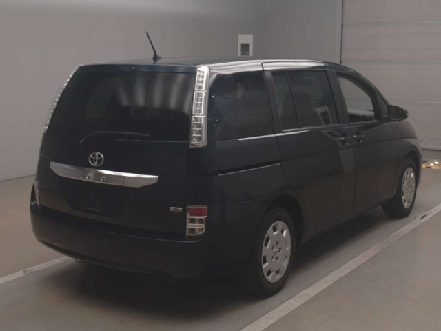 TOYOTA ISIS 2014