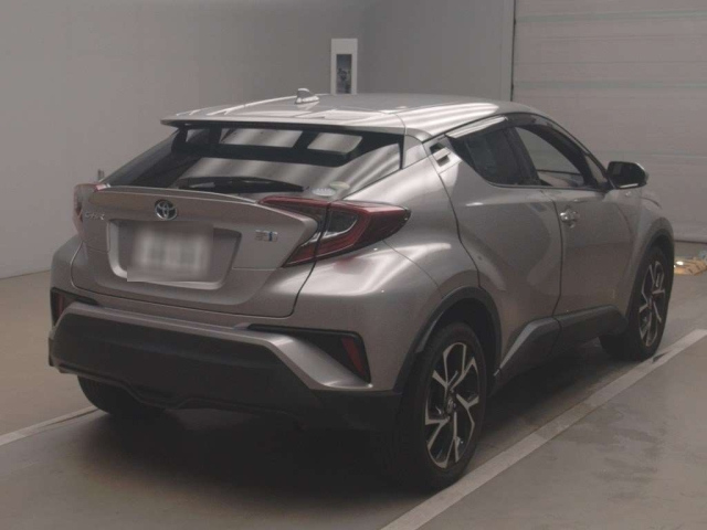 TOYOTA C-HR 2019