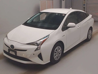 TOYOTA PRIUS 2017