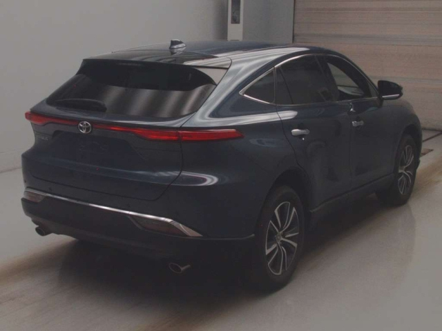 TOYOTA HARRIER 2022