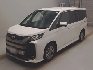 TOYOTA NOAH 2023