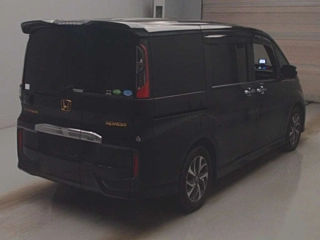 HONDA STEP WAGON 2017