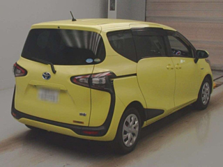 TOYOTA SIENTA 2015
